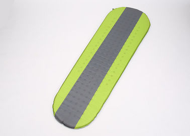 L'individu gris/vert gonflant le tapis de sommeil a adapté le logo aux besoins du client 72 * 20 * 3. 5In fournisseur